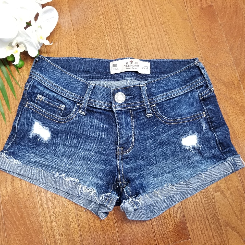 Hollister Short-Short Low Rise Size 00 Jean Shorts